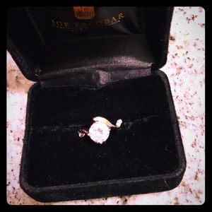 Beautiful Swarovski ring solitaire size 7